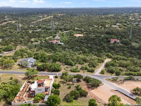 LOT 41130 Bishops Court