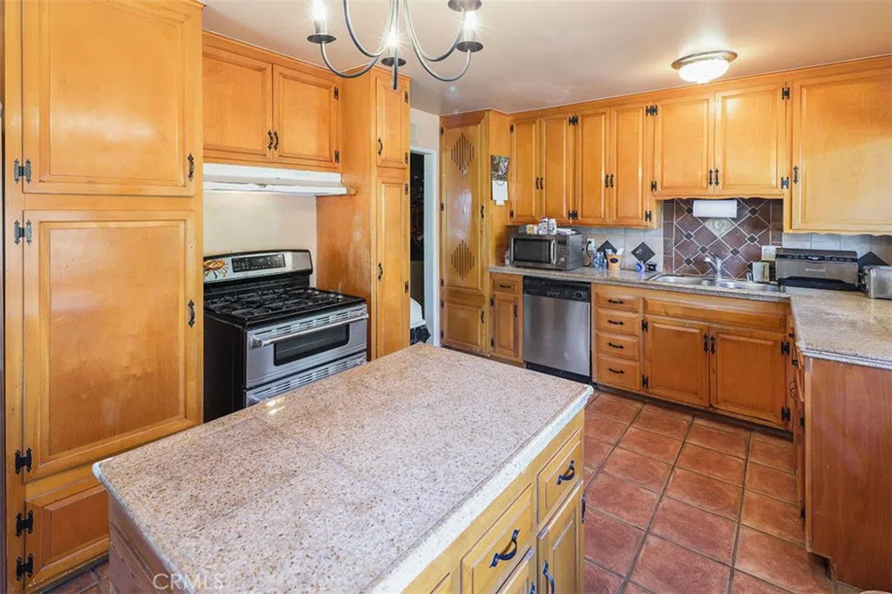 14508 Sabine Drive La Mirada, CA 90638