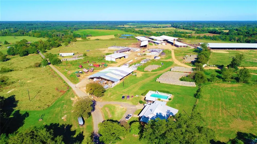 248 County Road 4310 Winnsboro, TX 75494