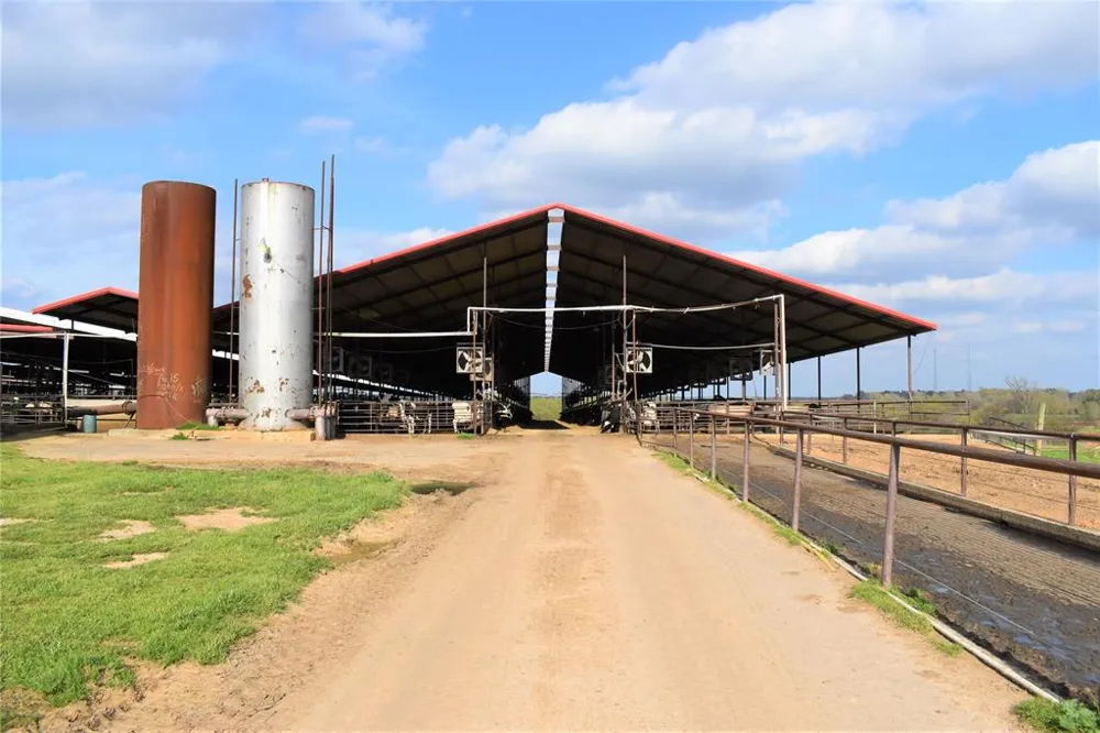248 County Road 4310 Winnsboro, TX 75494