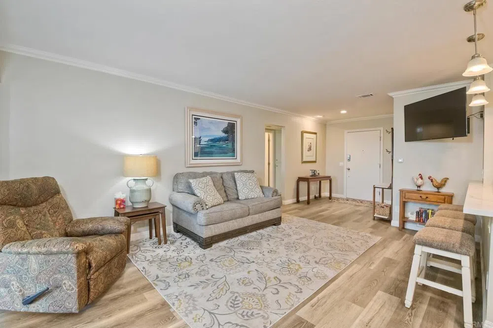 263 San Dimas Oceanside, CA 92057