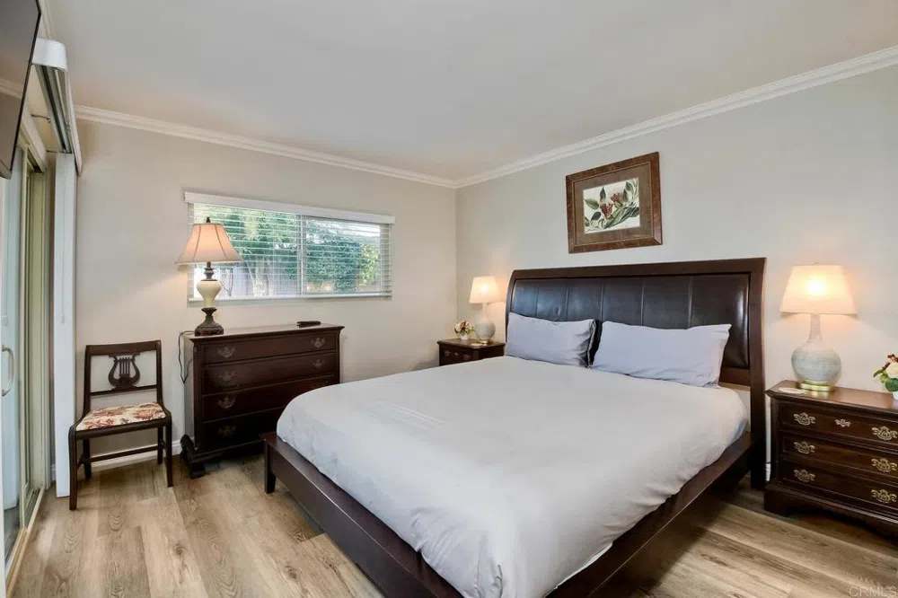 263 San Dimas Oceanside, CA 92057