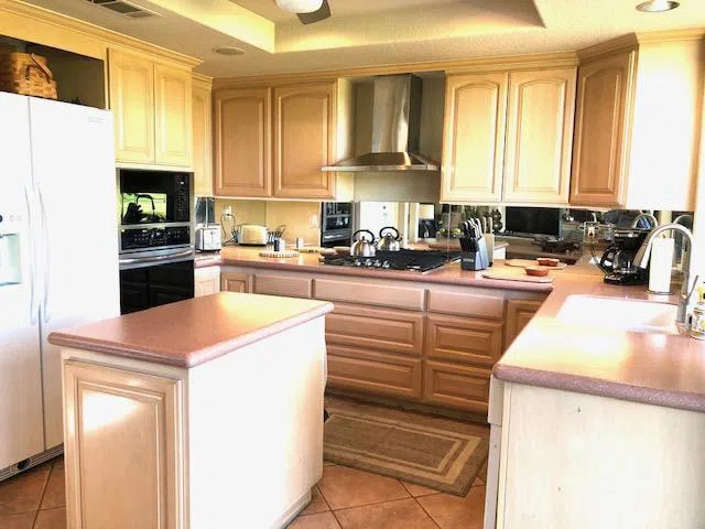 138 Gran Palm Desert, CA 92260