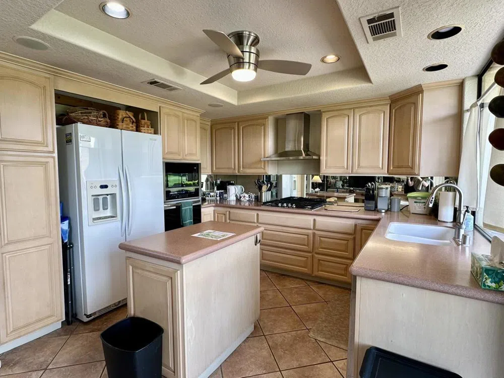 138 Gran Palm Desert, CA 92260
