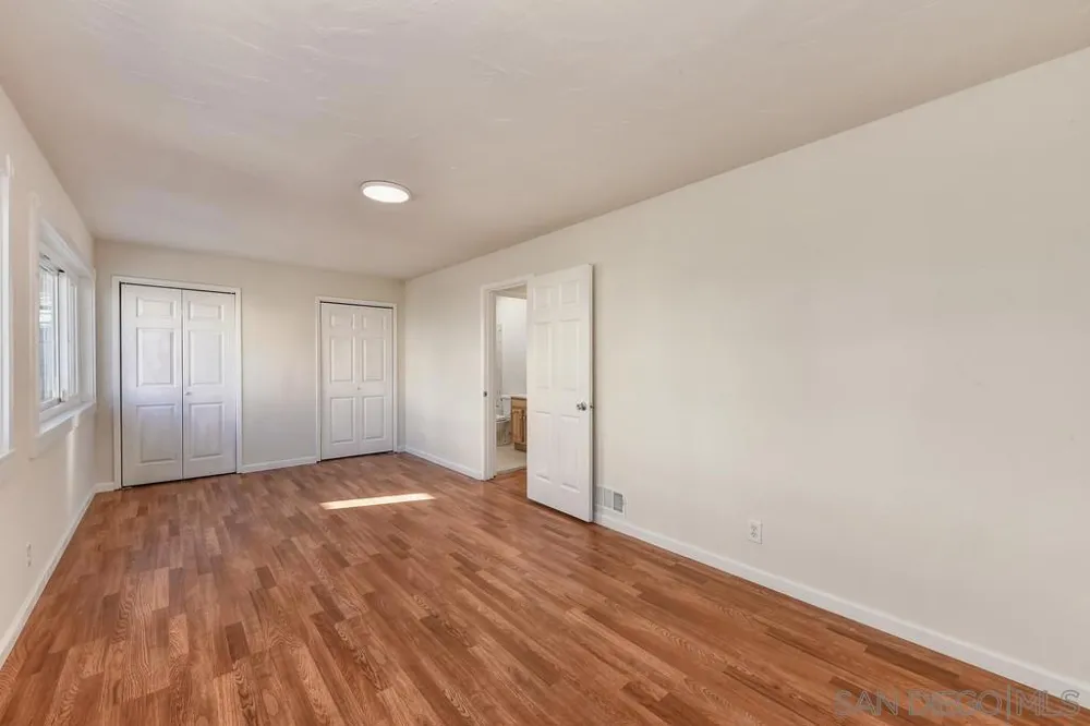 63 Minerva St. San Fernando, CA 94112