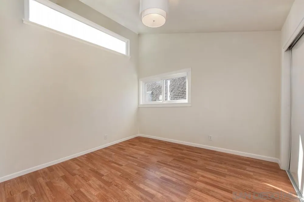 63 Minerva St. San Fernando, CA 94112