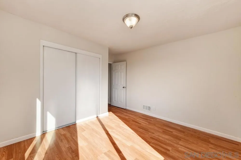 63 Minerva St. San Fernando, CA 94112