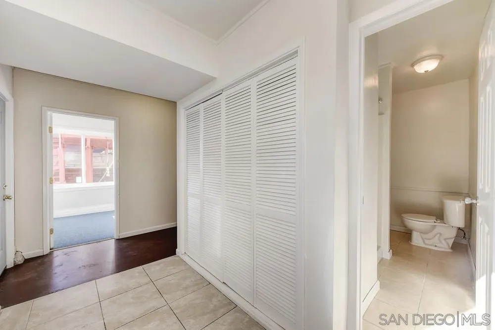 63 Minerva St. San Fernando, CA 94112