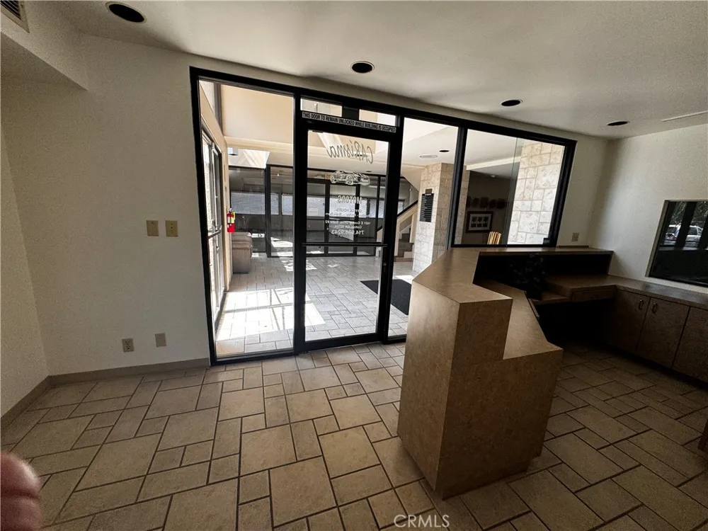 1421 E Cooley Drive #15 Colton, CA 92324