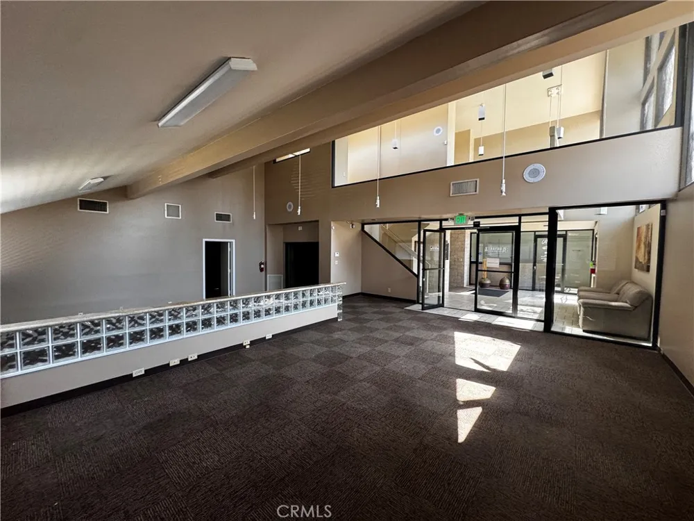 1421 E Cooley Drive #15 Colton, CA 92324
