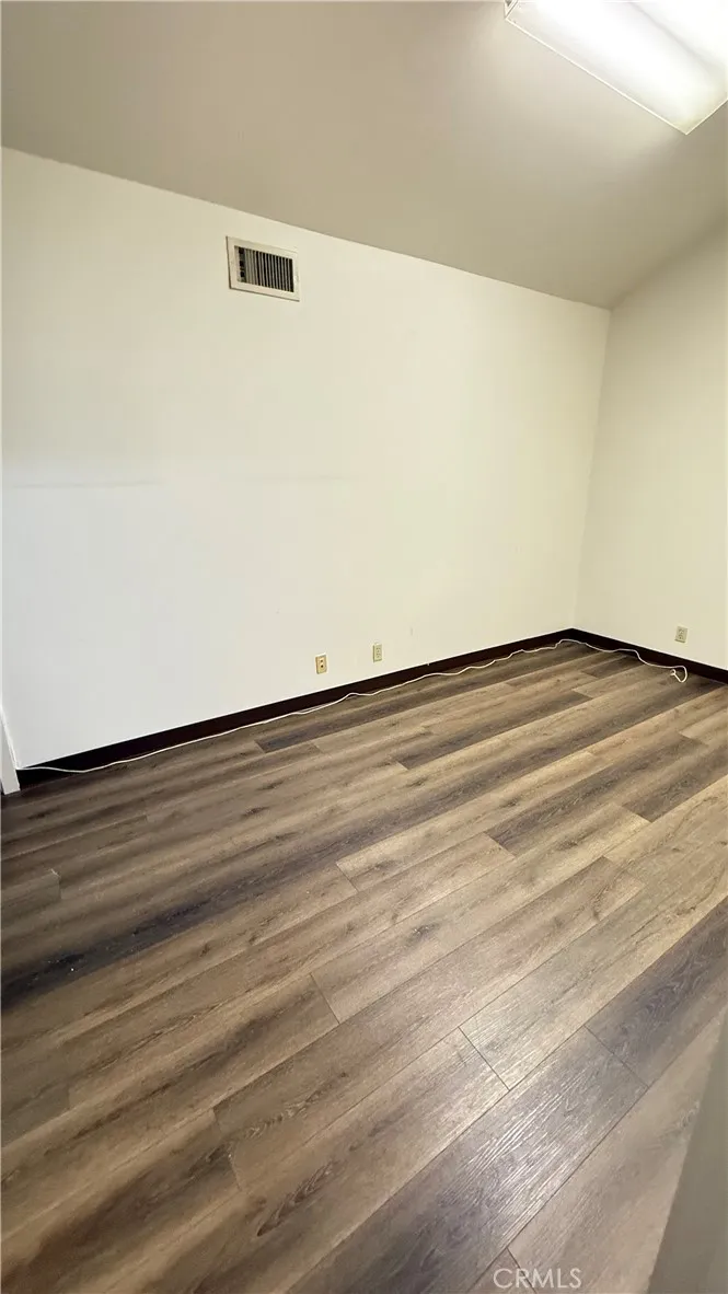 1421 E Cooley Drive #15 Colton, CA 92324
