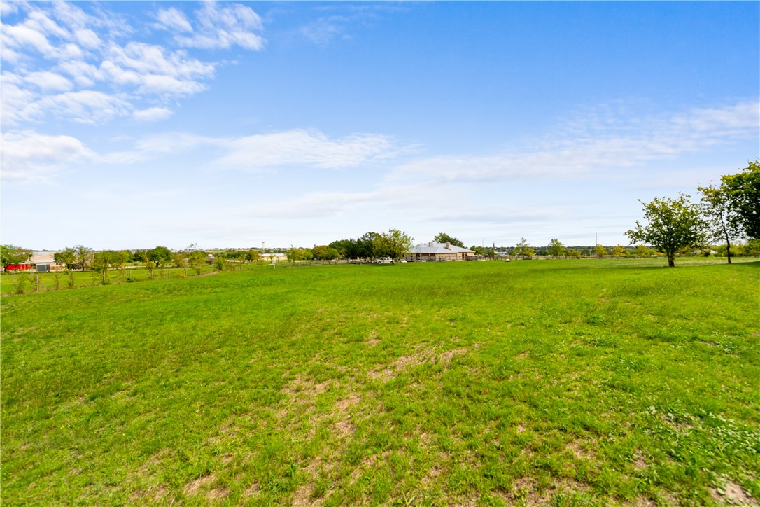 19818 Panther Drive Pflugerville, TX 78660