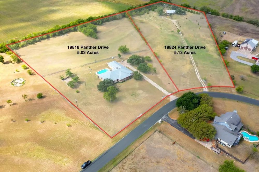 19818 Panther Drive Pflugerville, TX 78660