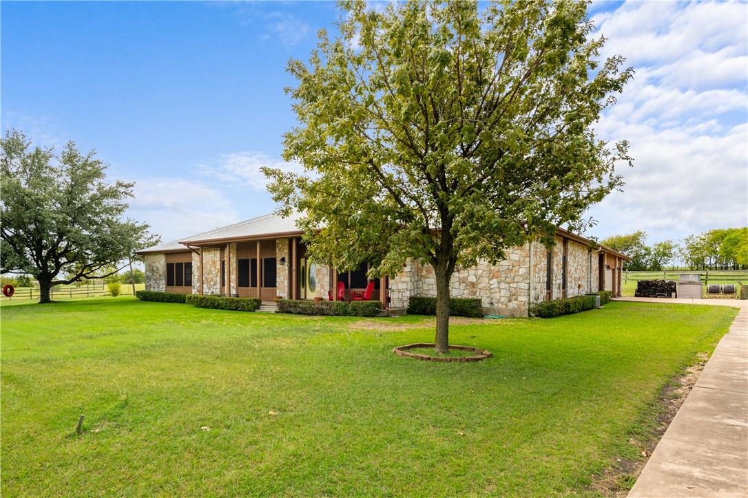 19818 Panther Drive Pflugerville, TX 78660