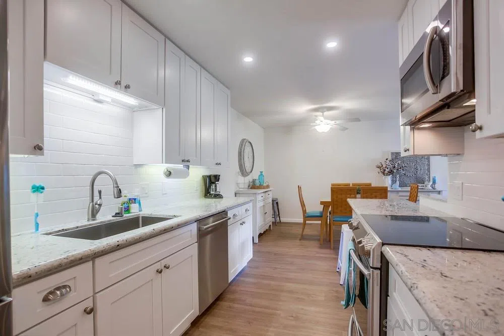 429 S Sierra Ave #128 Solana Beach, CA 92075