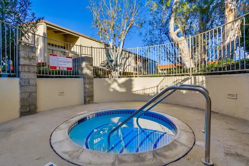429 S Sierra Ave #128 Solana Beach, CA 92075