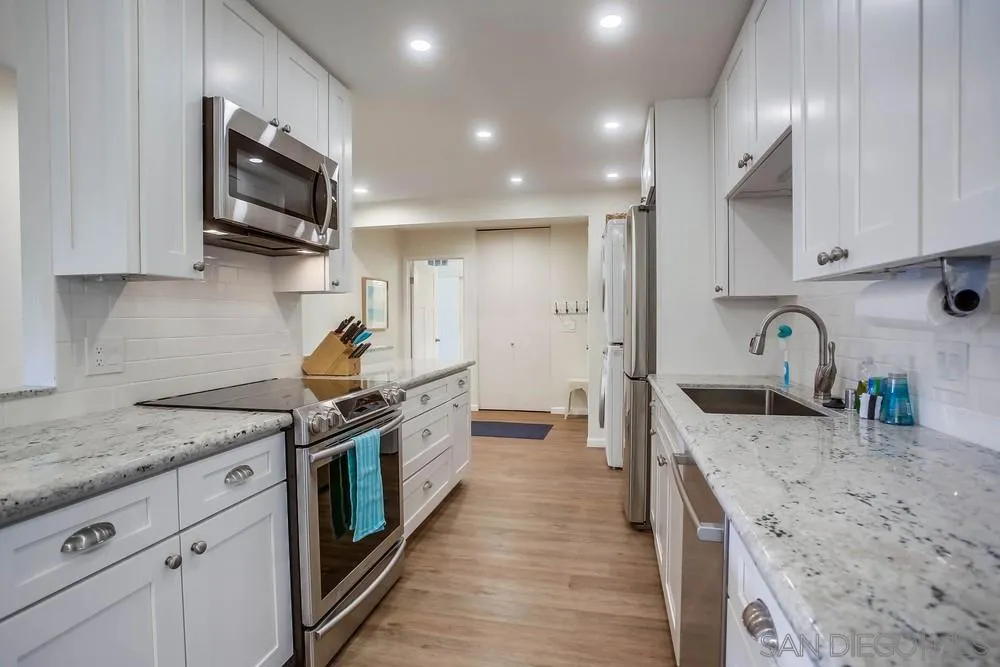 429 S Sierra Ave #128 Solana Beach, CA 92075