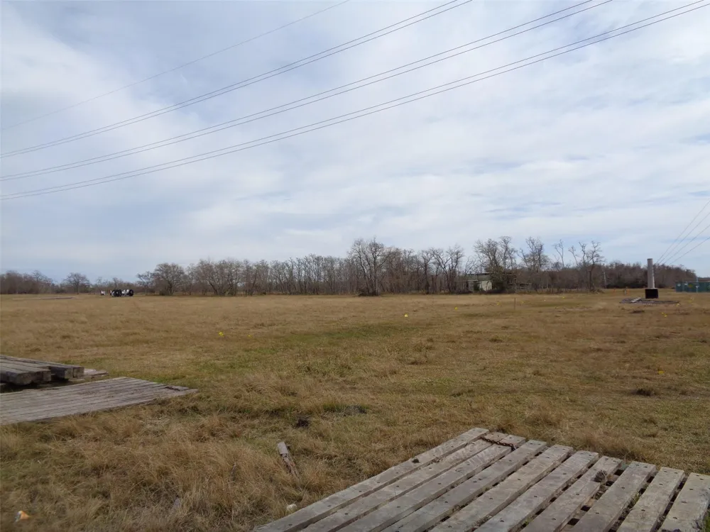 7300 25th Avenue North