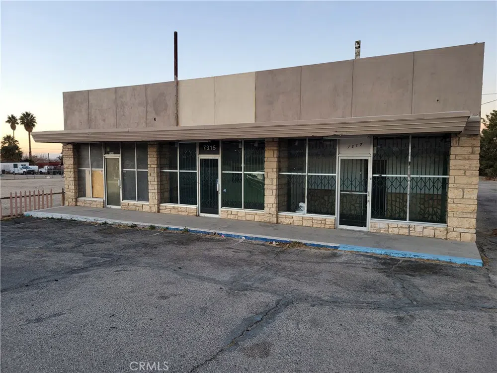 7313 Pearblossom Littlerock, CA 93543