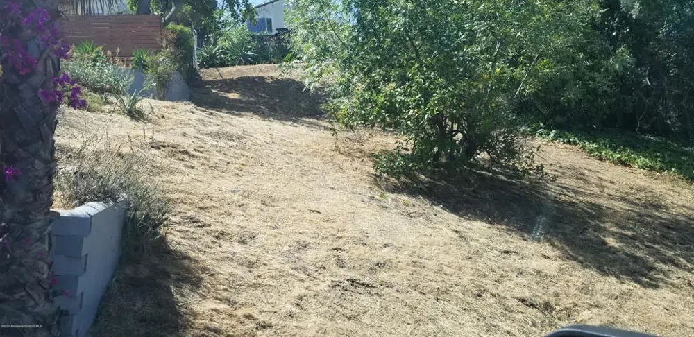 Lavell Drive Los Angeles, CA 90065