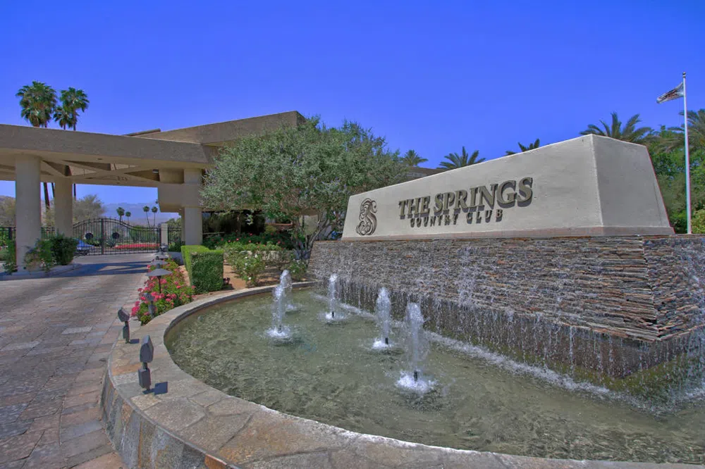30 Columbia Drive Rancho Mirage, CA 92270