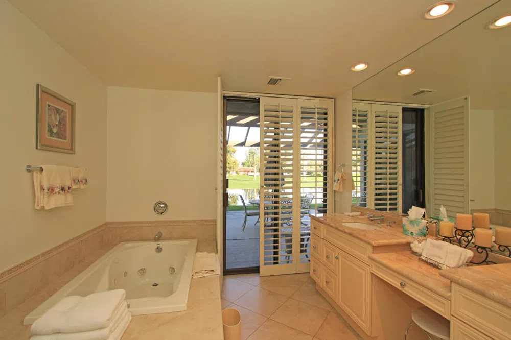 30 Columbia Drive Rancho Mirage, CA 92270