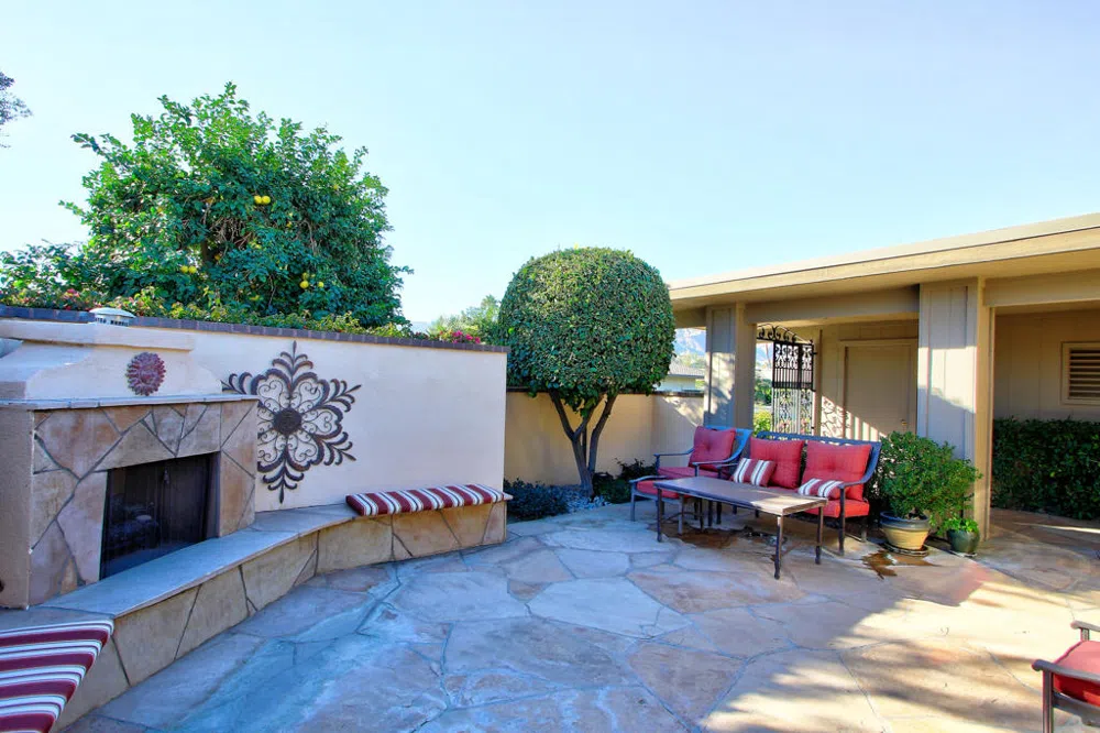 30 Columbia Drive Rancho Mirage, CA 92270