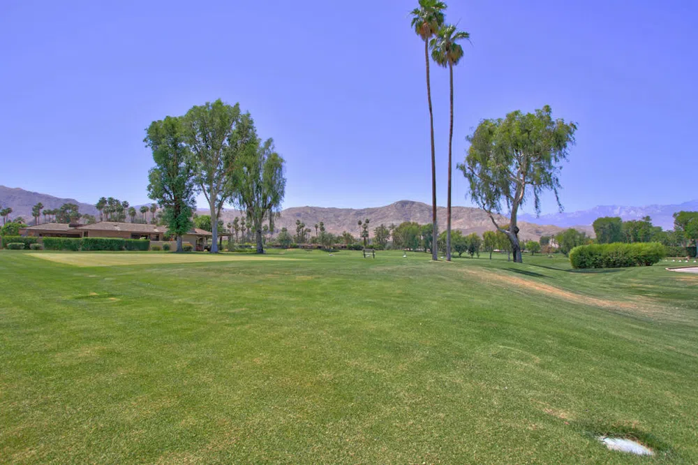 30 Columbia Drive Rancho Mirage, CA 92270