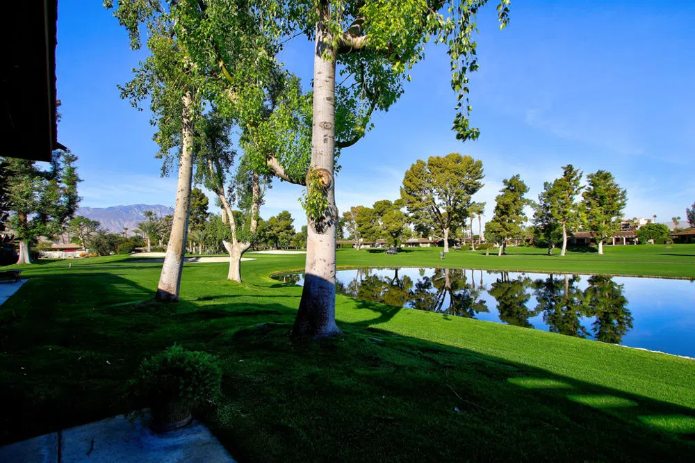 30 Columbia Drive Rancho Mirage, CA 92270