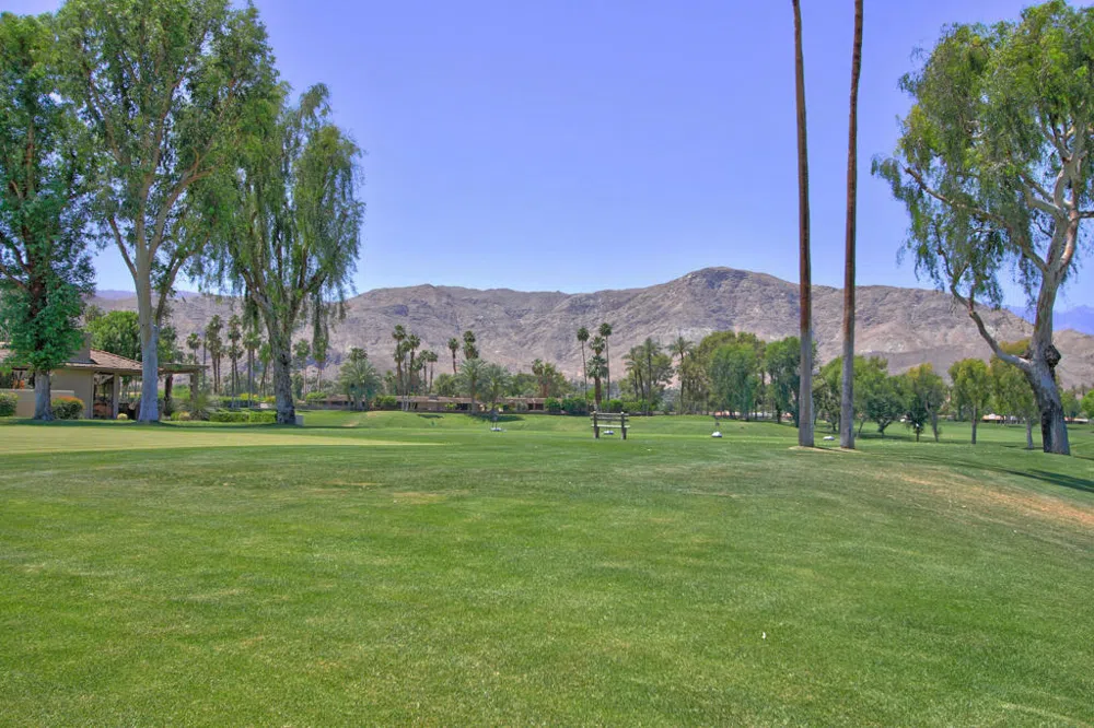 30 Columbia Drive Rancho Mirage, CA 92270