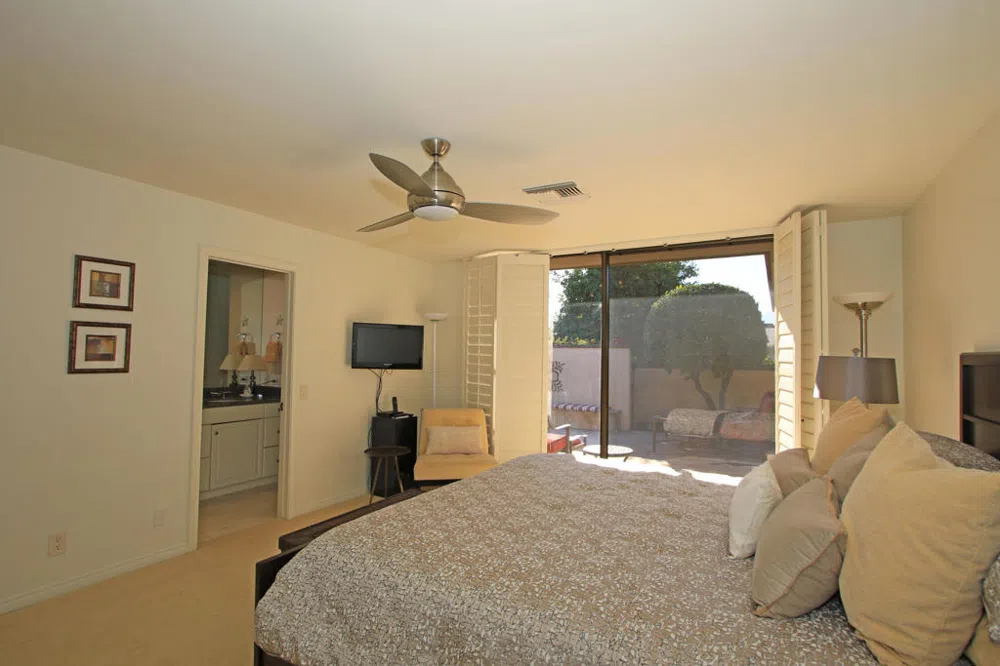 30 Columbia Drive Rancho Mirage, CA 92270