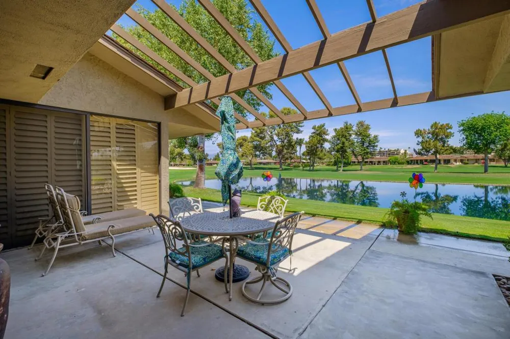 30 Columbia Drive Rancho Mirage, CA 92270