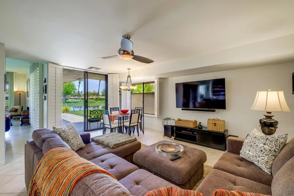 30 Columbia Drive Rancho Mirage, CA 92270