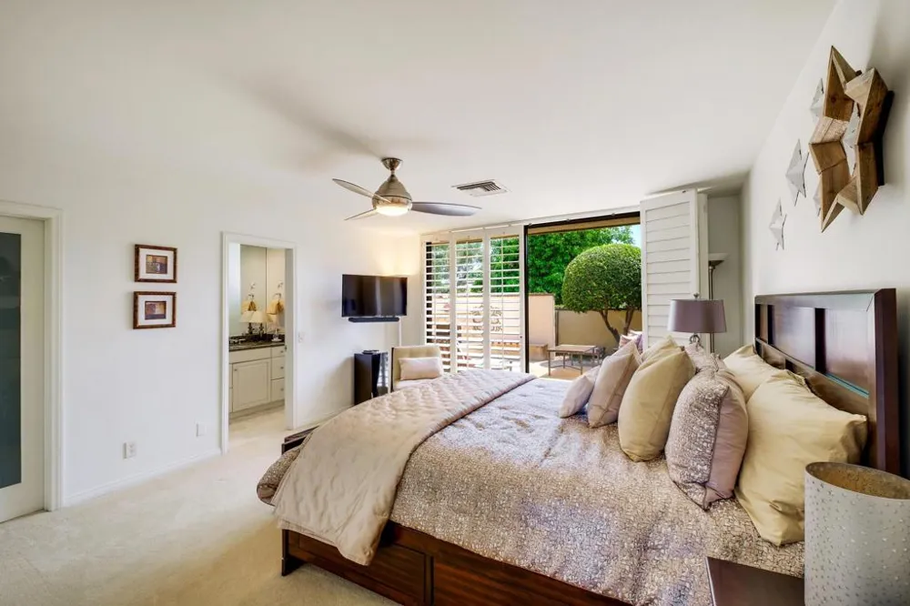 30 Columbia Drive Rancho Mirage, CA 92270