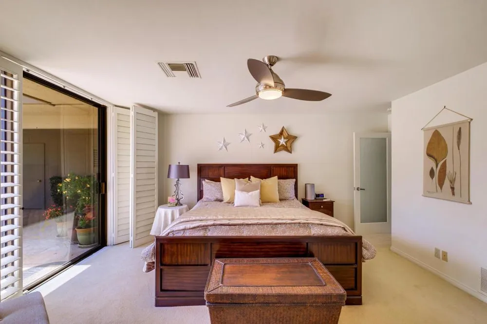30 Columbia Drive Rancho Mirage, CA 92270