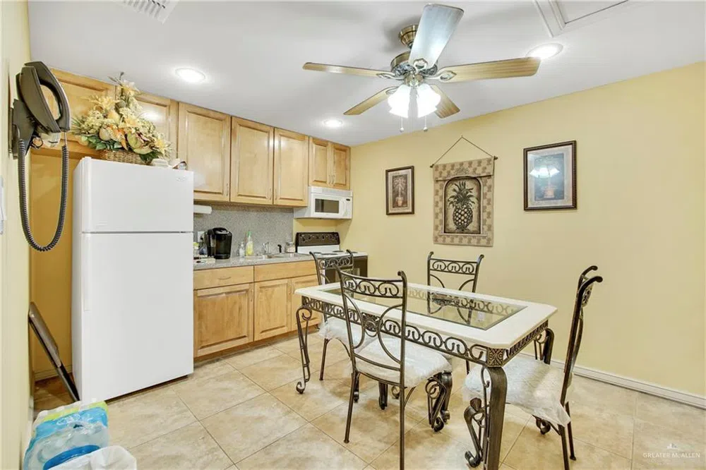2614 E Griffin Parkway Mission, TX 78572