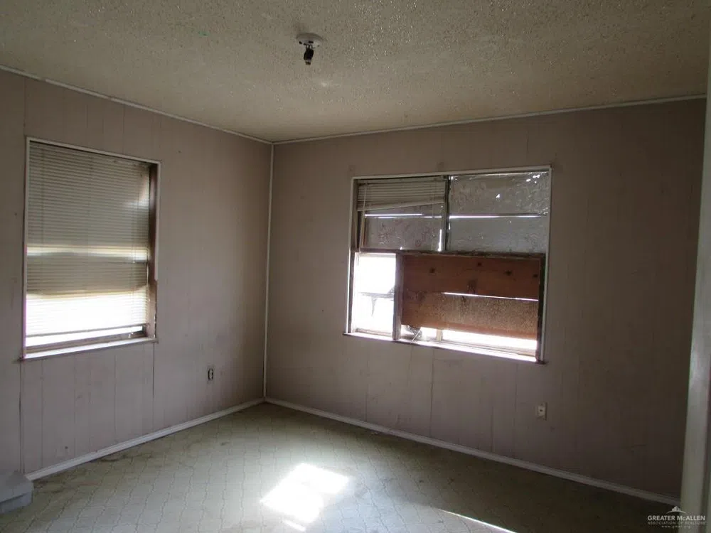 2058 Fm 2360 E Rio Grande City, TX 78582