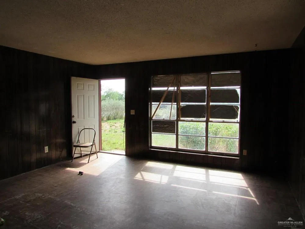 2058 Fm 2360 E Rio Grande City, TX 78582