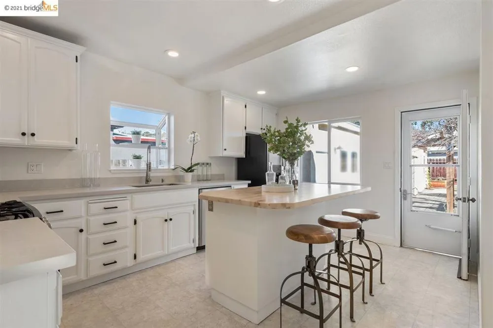 450 Lewis Ave San Leandro, CA 94577