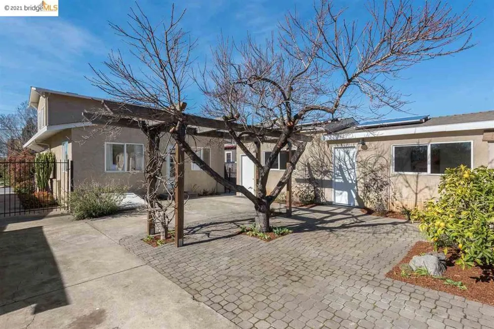 450 Lewis Ave San Leandro, CA 94577