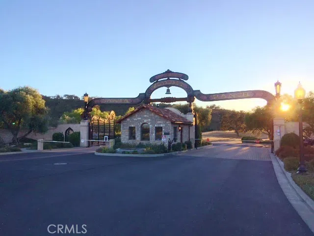 1320 Fire Rock Loop Templeton, CA 93465