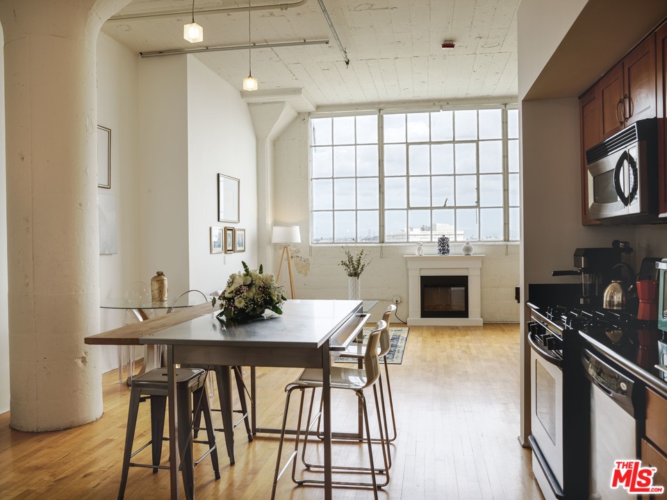 420 S San Pedro Street #523 Los Angeles, CA 90013