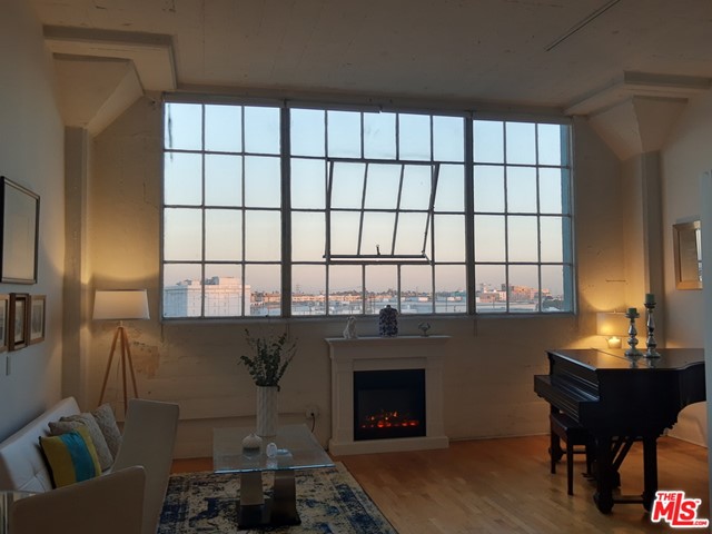 420 S San Pedro Street #523 Los Angeles, CA 90013