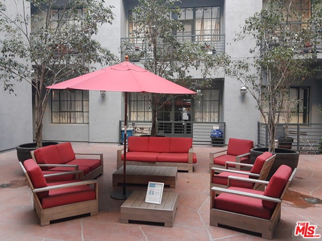 420 S San Pedro Street #523 Los Angeles, CA 90013