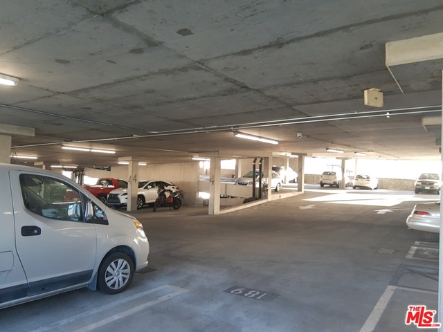 420 S San Pedro Street #523 Los Angeles, CA 90013