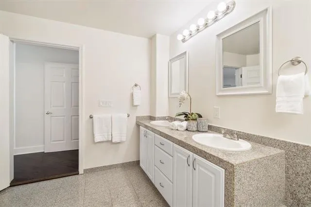 518 Almer #2 Burlingame, CA 94010