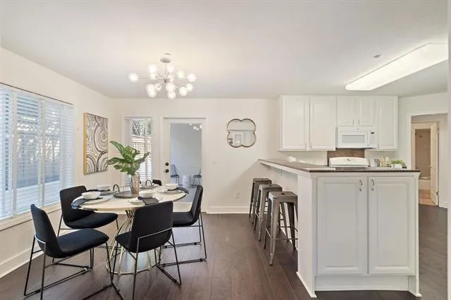 518 Almer #2 Burlingame, CA 94010