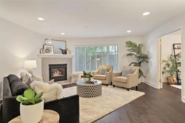 518 Almer #2 Burlingame, CA 94010