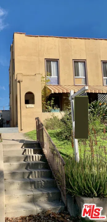 3615 EDENHURST AVENUE Los Angeles, CA 90039