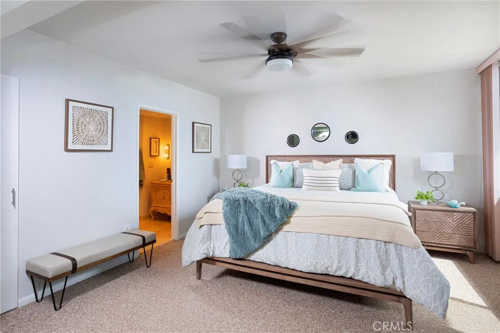 31755 Coast #412 Laguna Beach, CA 92651